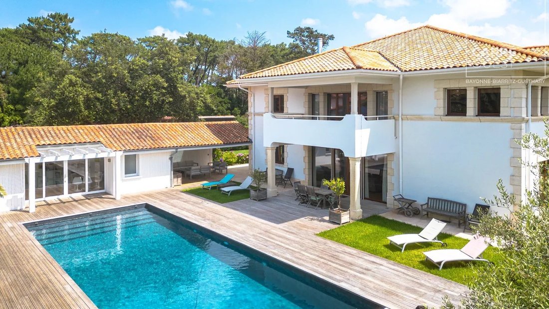 House in Anglet, Nouvelle-Aquitaine, France 3 - 16973284
