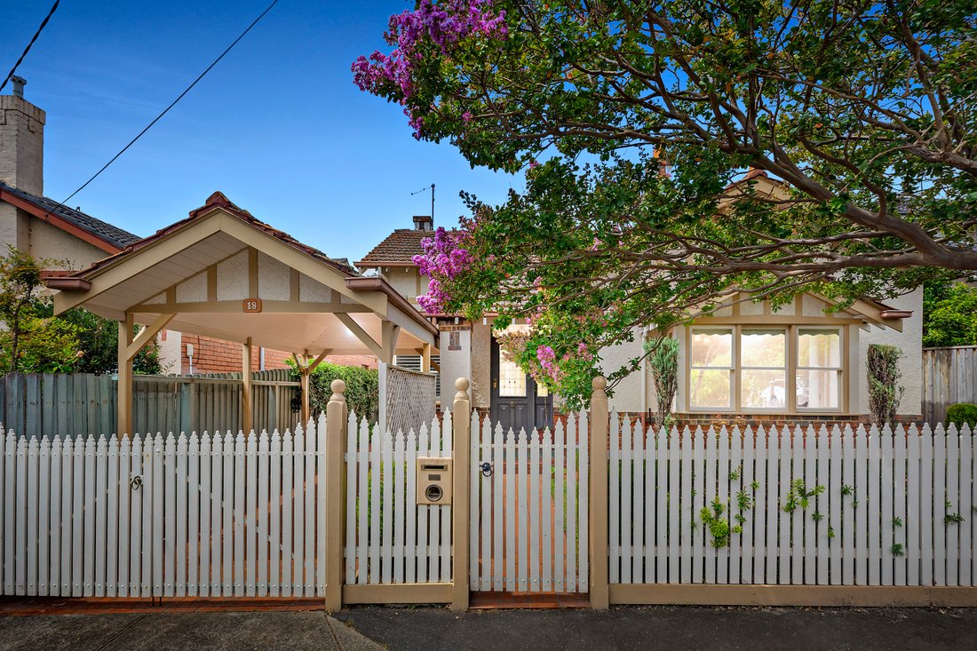 House in Brighton, Victoria, Australia 1 - 16974606