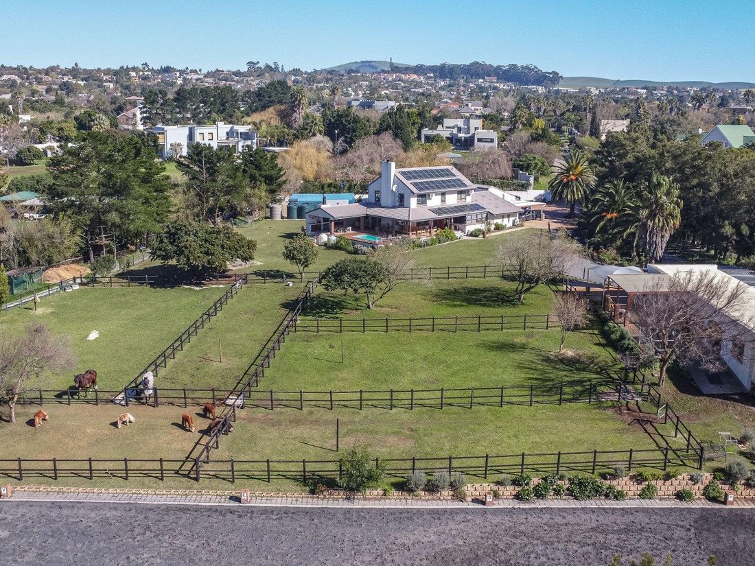 House in Vierlanden, East-Rural, Cape Town 5 - 16973360