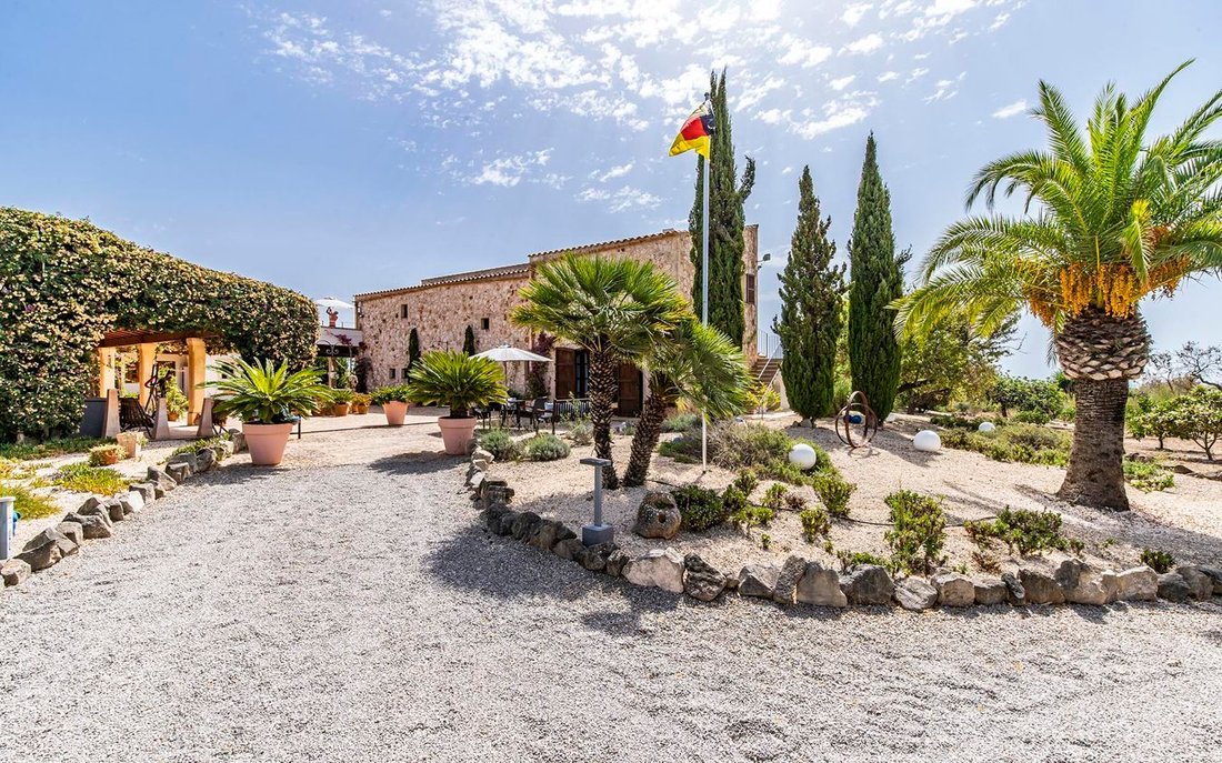 Finca in Manacor, Balearic Islands, Spain 3 - 16971163