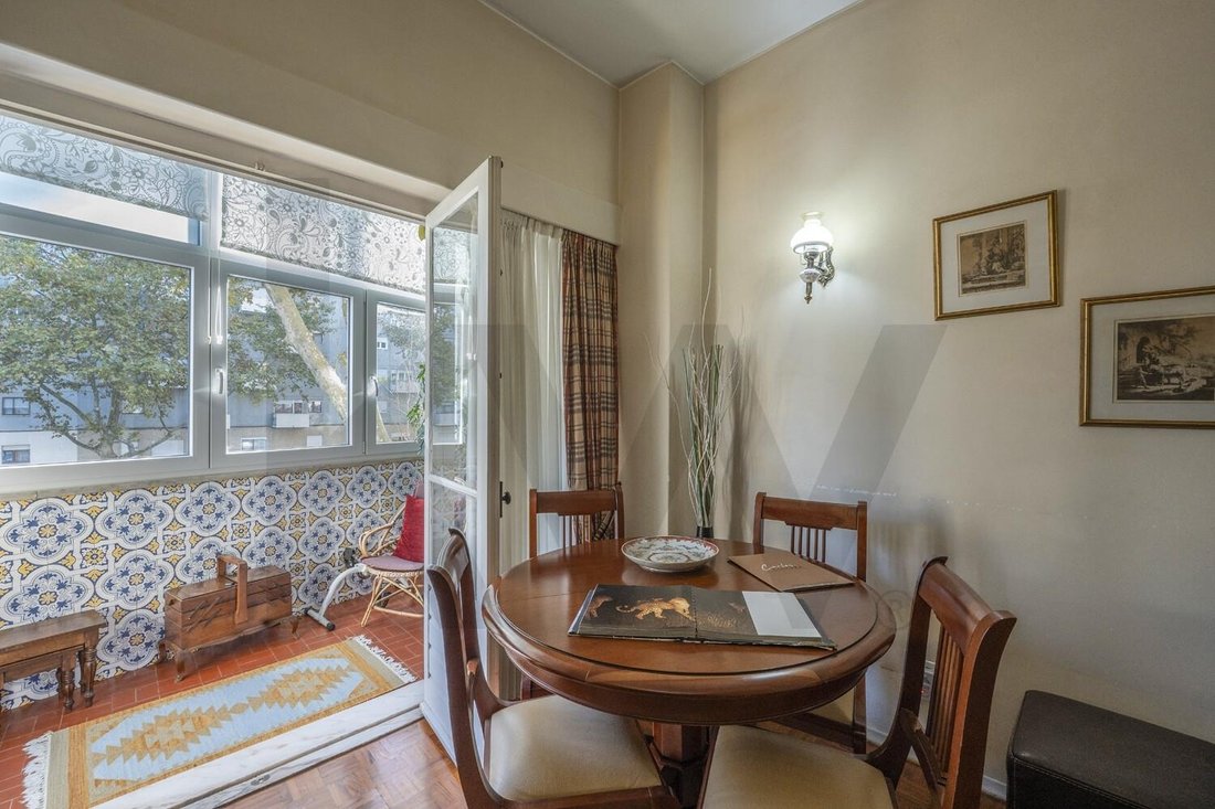 Apartment in Benfica, Lisbon, Portugal 3 - 16975301