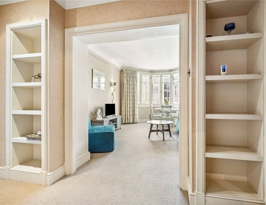 Apartment in Marylebone, Westminster, England 4 - 16225397