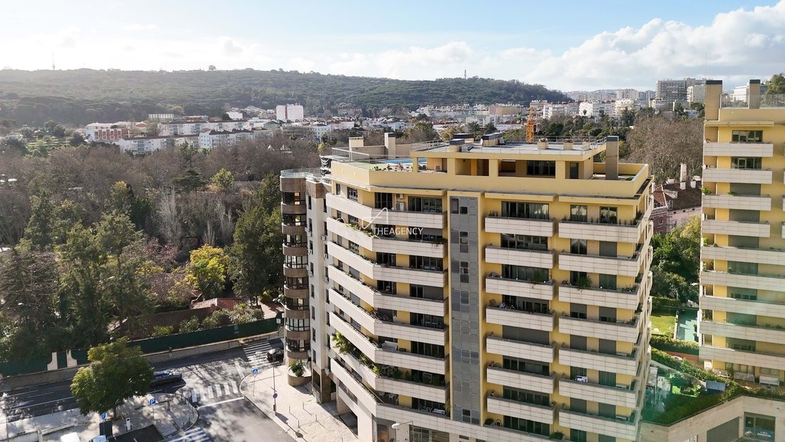 Apartment in Sao Domingos de Benfica, Lisbon, Portugal 2 - 16969699
