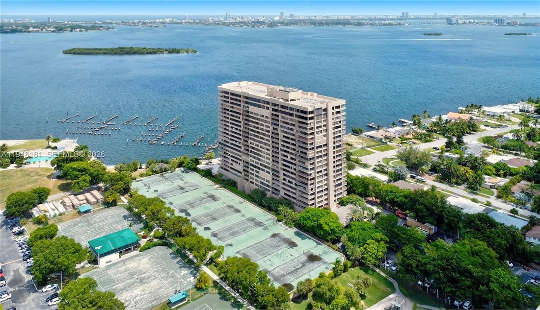 Condo in Miami, Florida, United States 2 - 16959127