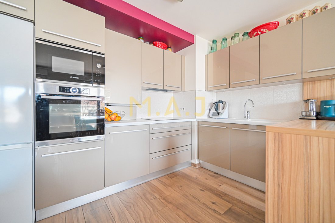Apartment in Ledru Rollin, Le Perreux-sur-Marne, France 4 - 16970566