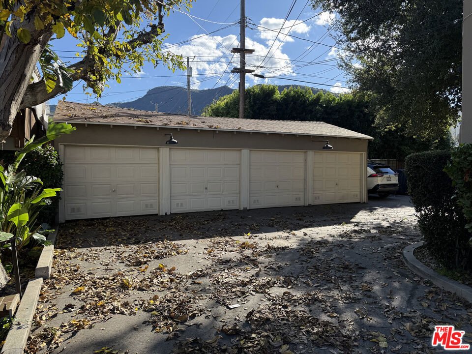 Autres à Burbank, Californie, États-Unis 4 - 16972464