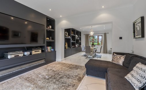 House in Four Oaks Park, Sutton Coldfield, England 1