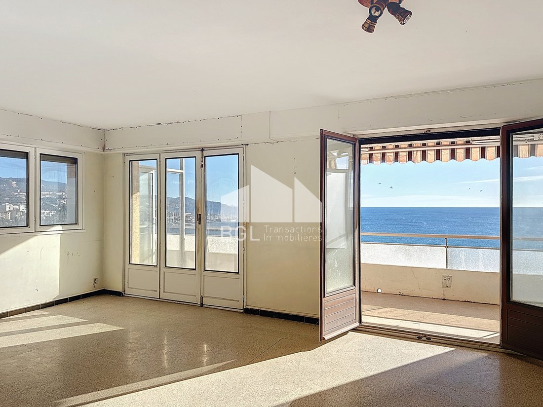 Apartment in Le Lavandou, Provence-Alpes-Côte d'Azur, France 2 - 16970598