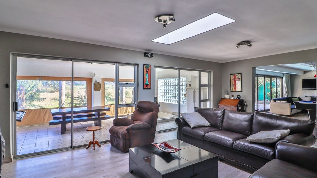 Estate in Gonubie, Eastern Cape, South Africa 5 - 16971382
