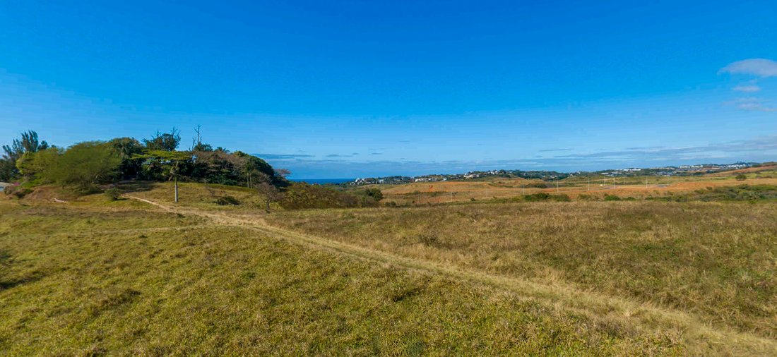 Land in Ballito, KwaZulu-Natal, South Africa 1 - 16971423