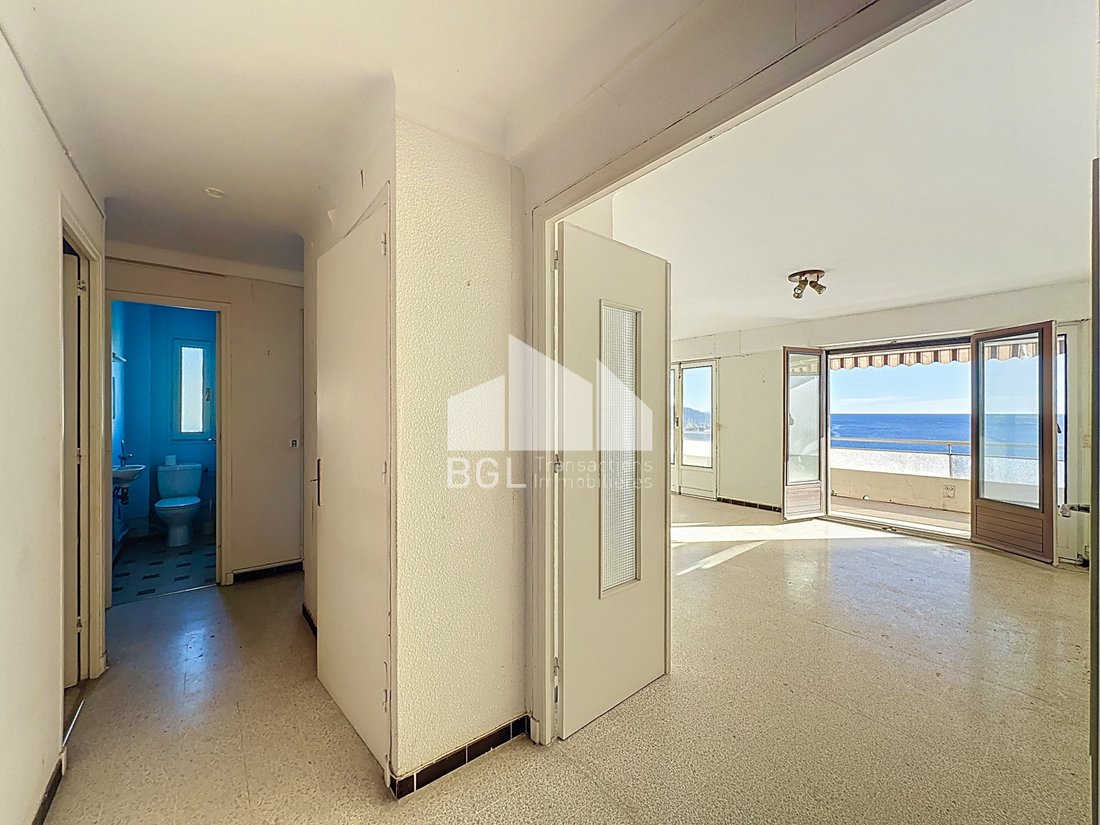 Apartment in Le Lavandou, Provence-Alpes-Côte d'Azur, France 4 - 16970598