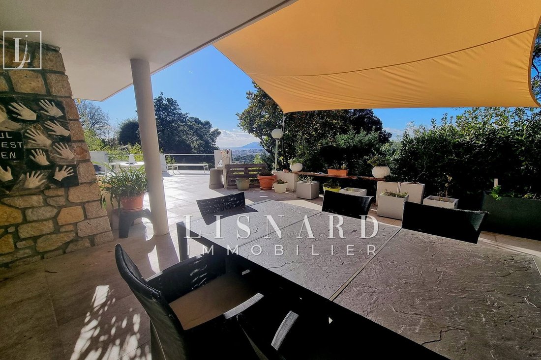 Villa in Maurice Jeanpierre, Le Cannet, France 2 - 16970665