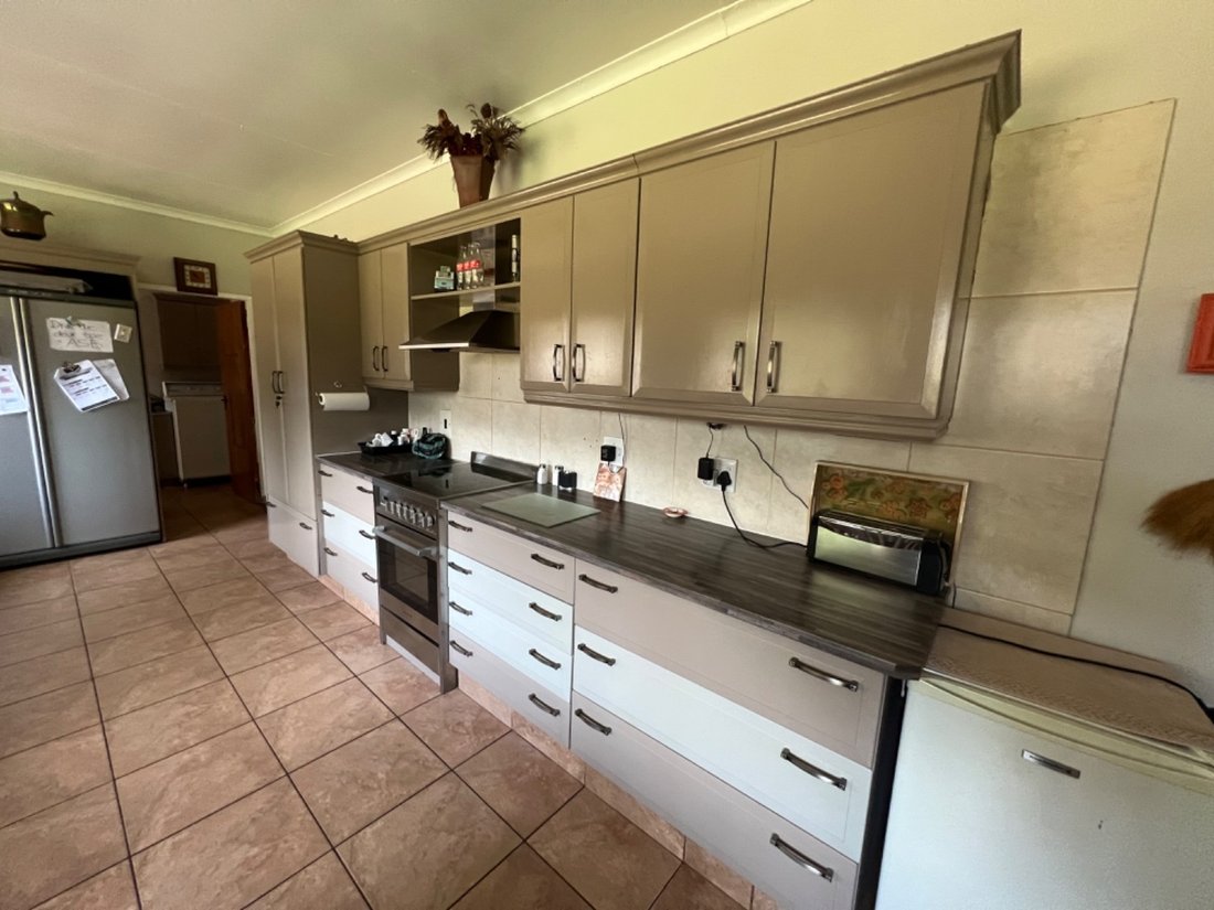 Farm Ranch in Rant-En-Dal, Honingklip, Gauteng 5 - 16971425