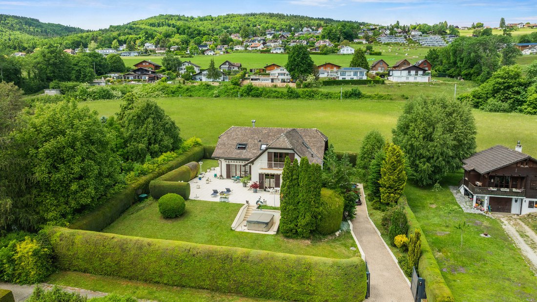 Lovely House In A Family Setting In Arzier Le Muids