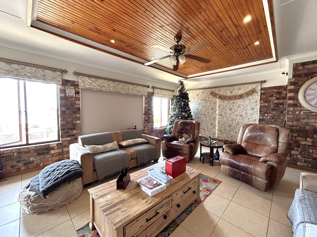 House in C-Place, Eastern Cape, South Africa 5 - 16971400