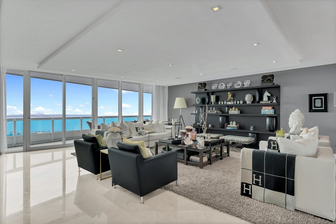 Condo in Miami, Florida, United States 1 - 16975757