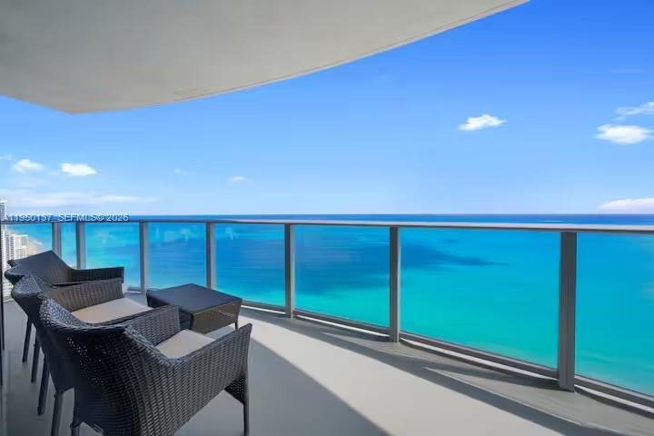 Condo in Hallandale Beach, Florida, United States 2 - 16975233