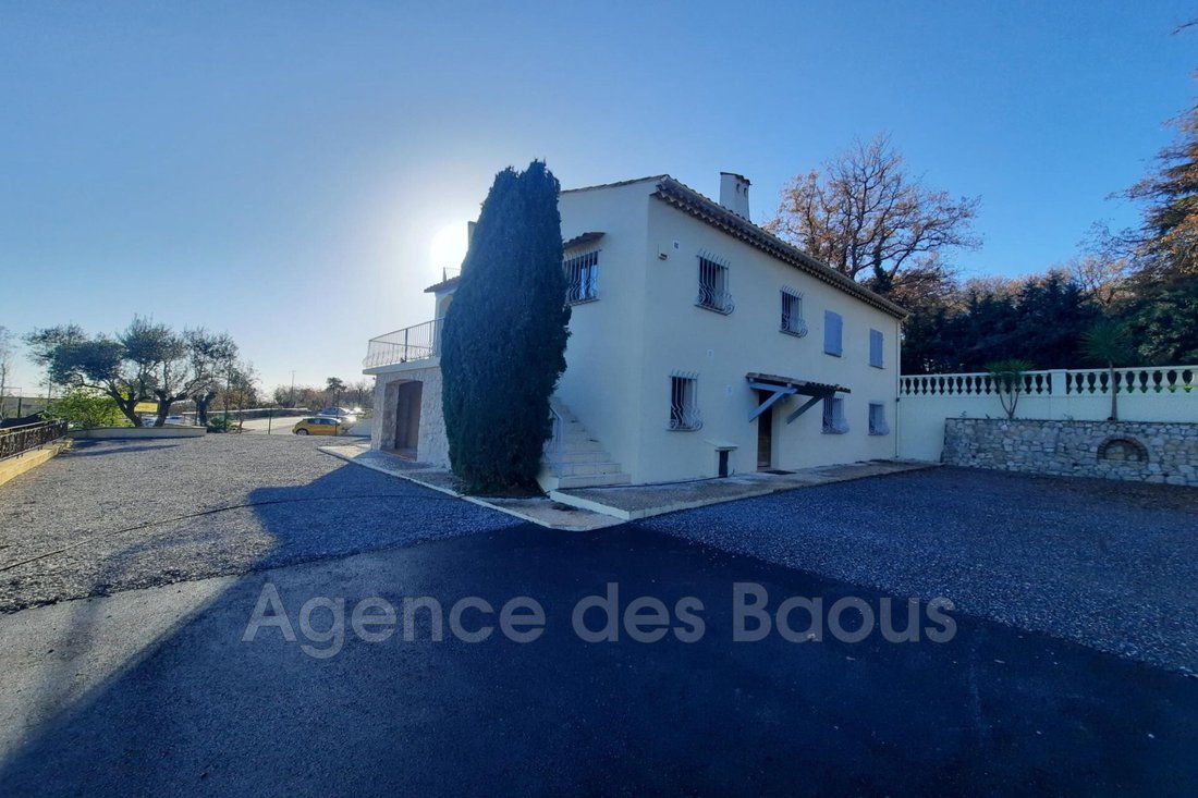 Villa in Nord, La Gaude, France 5 - 16975707