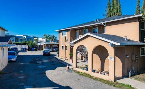 Newark, California, Estados Unidos 1