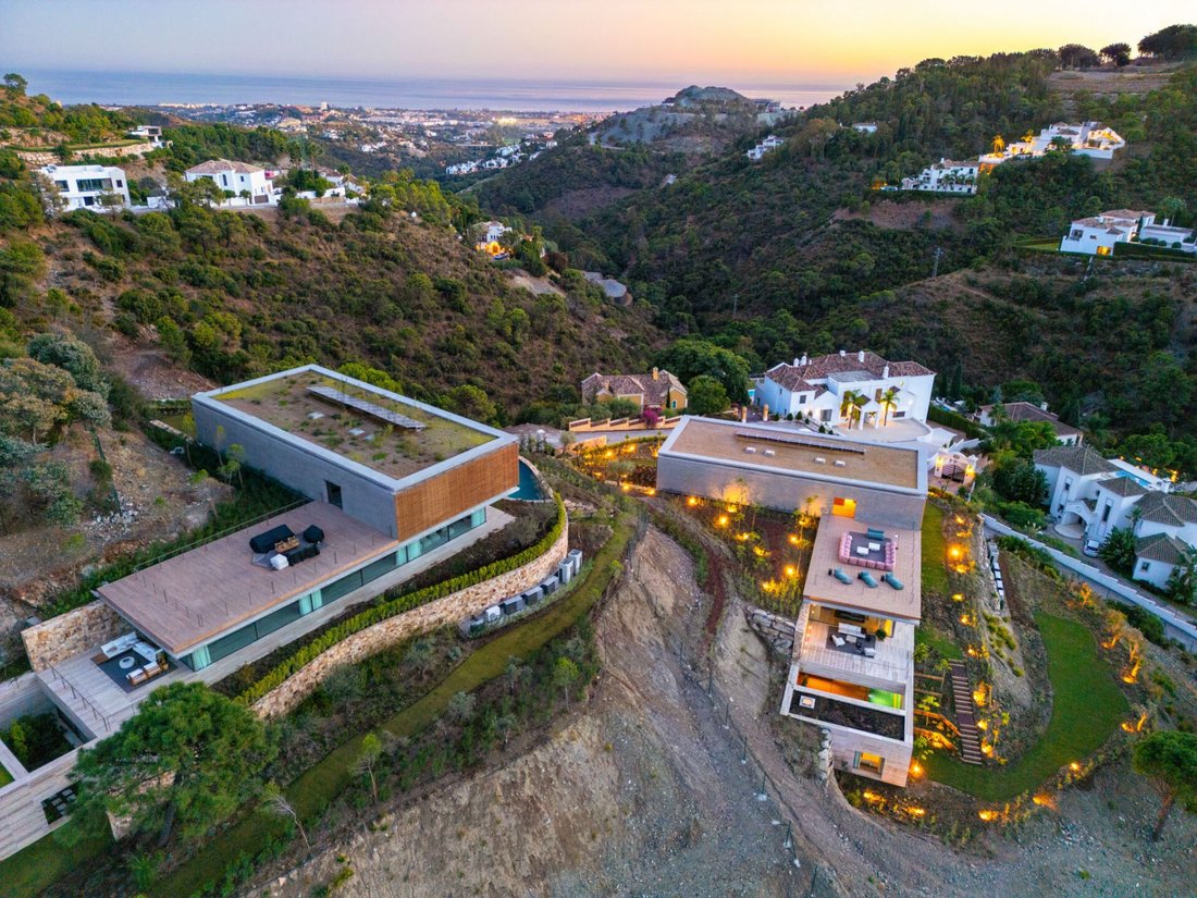Villa in Marbella, Andalusia, Spain 3 - 16975472