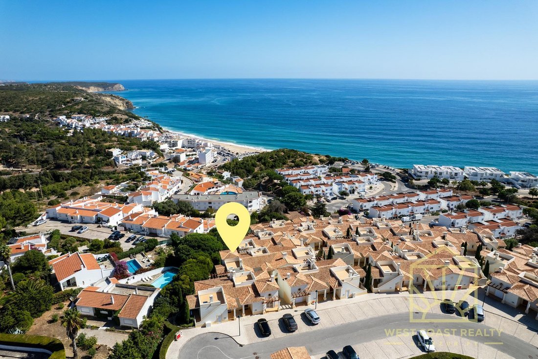 Budens, Algarve, Portugal 2 - 16975930