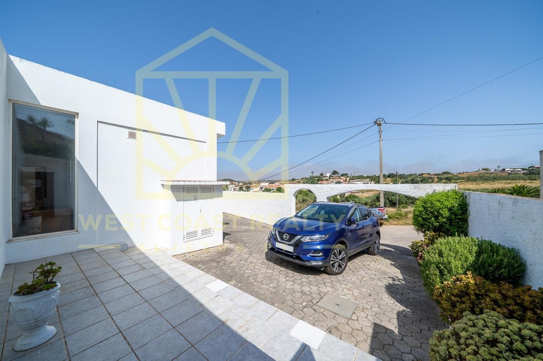 House in Vila do Bispo e Raposeira, Algarve, Portugal 5 - 16975667