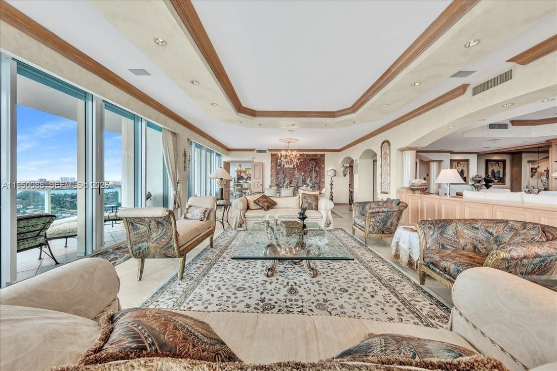 Condo in Bal Harbour, Florida, United States 3 - 16975203