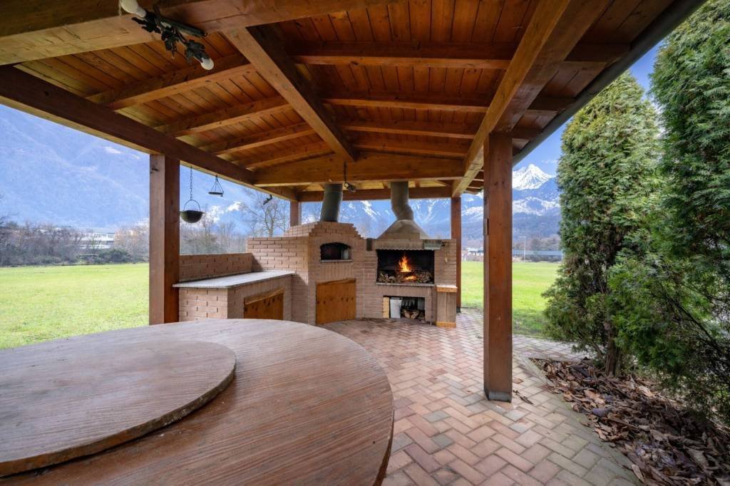 Villa in Primaluna, Lombardy, Italy 4 - 16975334