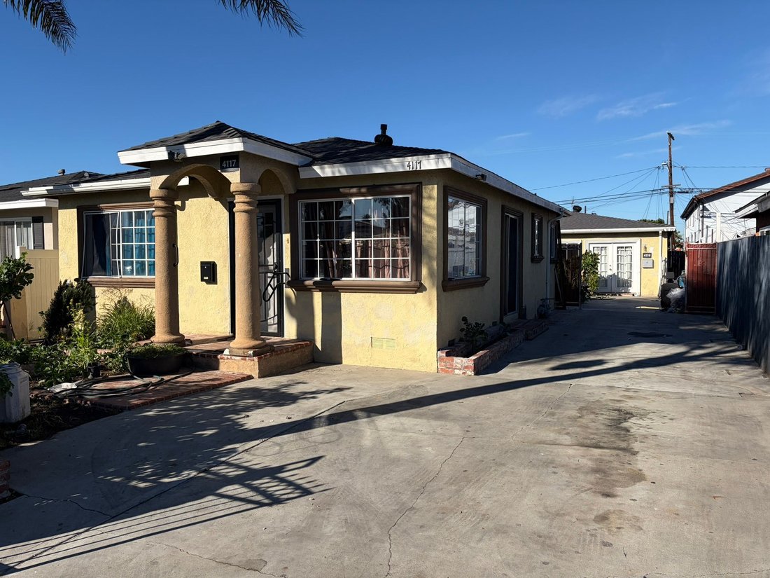 Apartment in Lawndale, California, United States 1 - 16975740