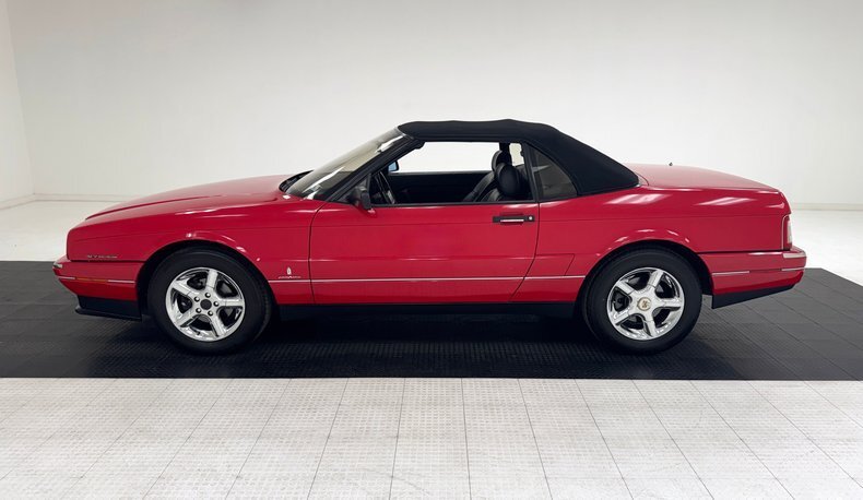 Cabriolet in Morgantown, United States 3 - 16975699