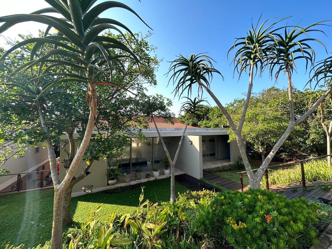 Townhouse in Simbithi Eco Estate, KwaZulu-Natal, South Africa 2 - 16976701