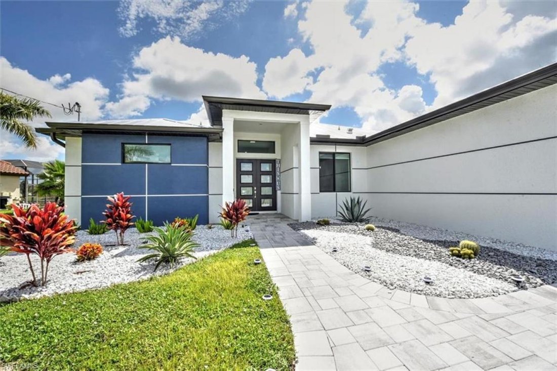 House in Cape Coral, Florida, United States 2 - 16976071