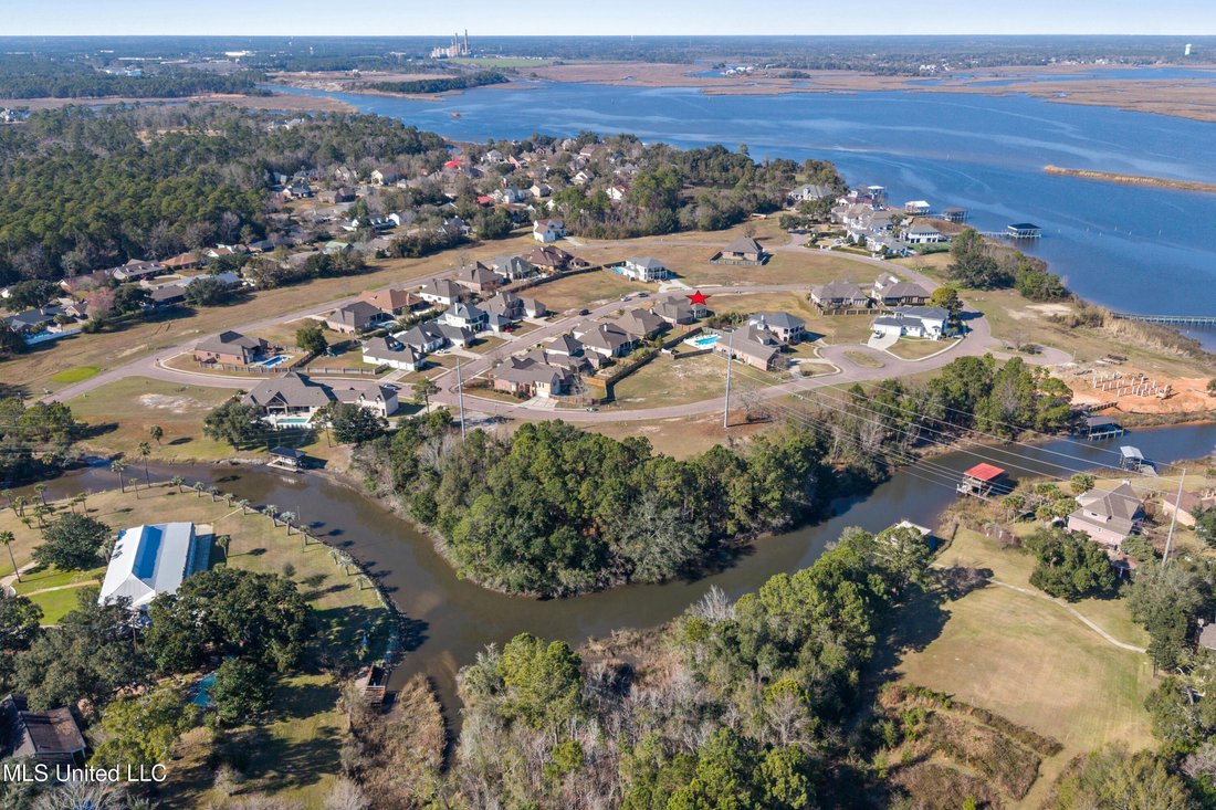 House in Biloxi, Mississippi, United States 2 - 16975928