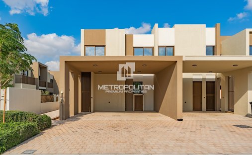 Villa in Wadi Al Safa 5, Wadi Al Safa, Dubai 1