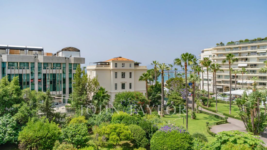 Apartment in Cannes, Provence-Alpes-Côte d'Azur, France 2 - 15802261