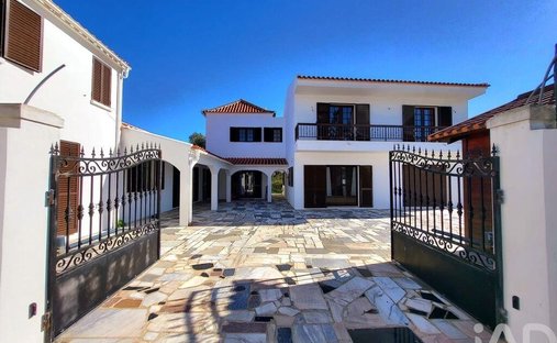 Townhouse in Luz de Tavira e Santo Estevao, Algarve, Portugal 1