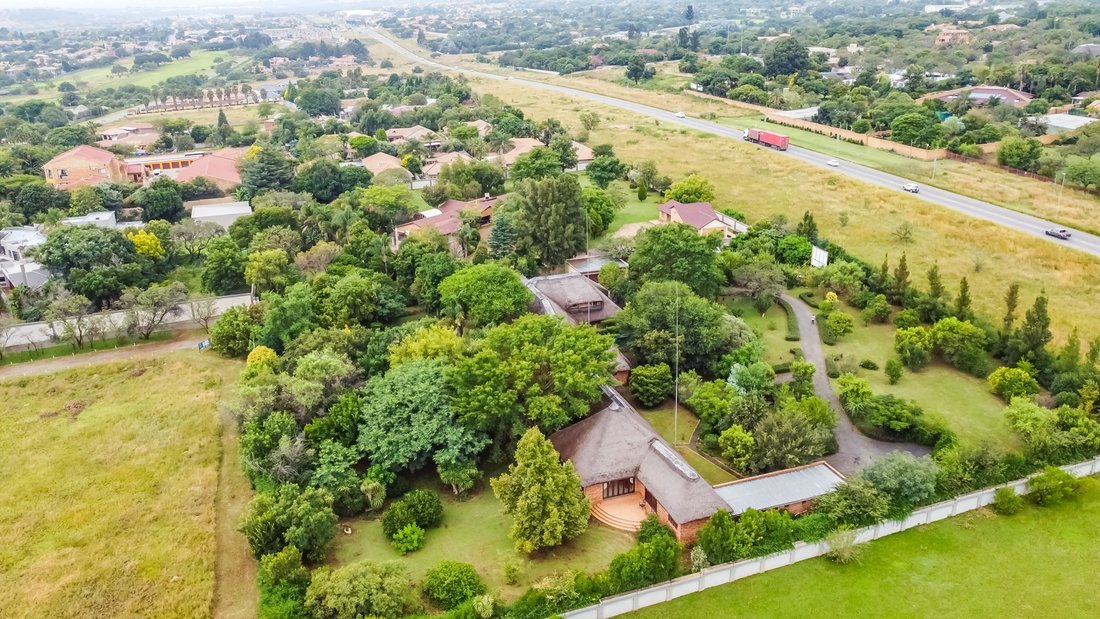 Maison à Municipalité métropolitaine de la ville de Johannesburg, Gauteng, Afrique du Sud 1 - 16976690