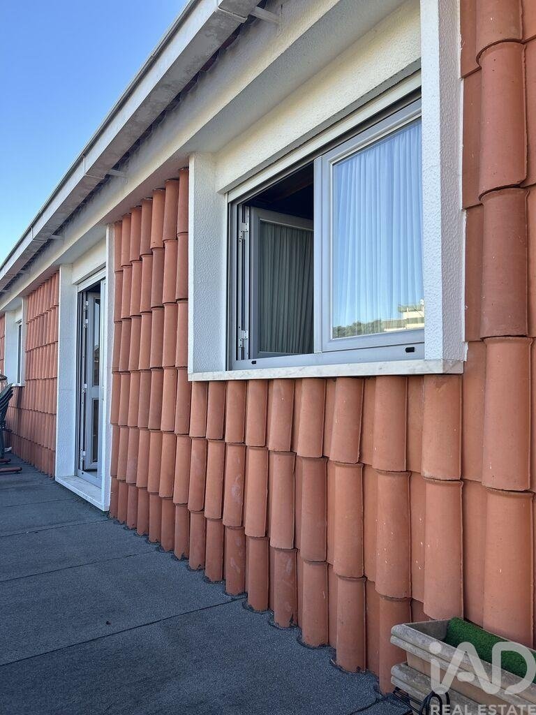 Apartment in Leiria, Pousos, Barreira e Cortes, Leiria District, Portugal 1 - 16976376