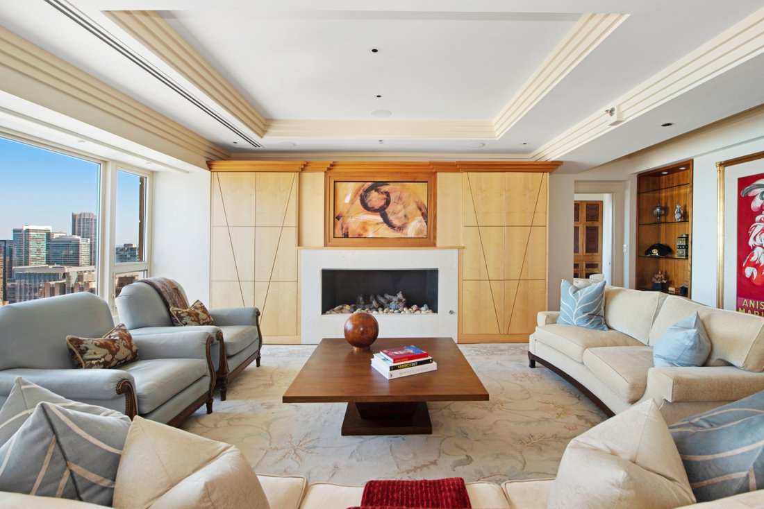 Condo in Chicago, Illinois, United States 4 - 16976737