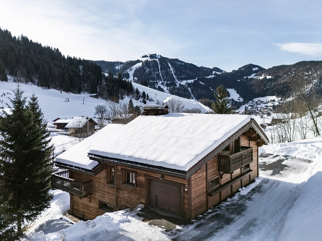 Chalet in La Clusaz, Auvergne-Rhône-Alpes, France 4 - 16471729