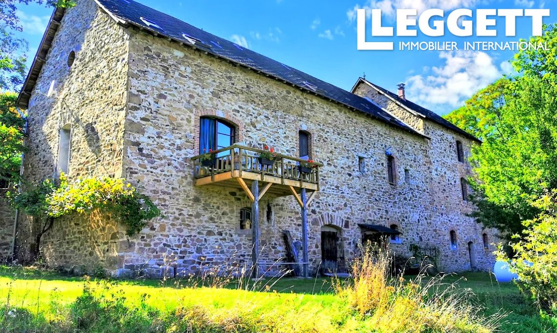 House in Chateau-Chervix, Nouvelle-Aquitaine, France 1 - 16925711