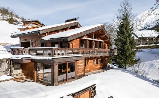 Chalet in La Clusaz, Auvergne-Rhône-Alpes, France 1
