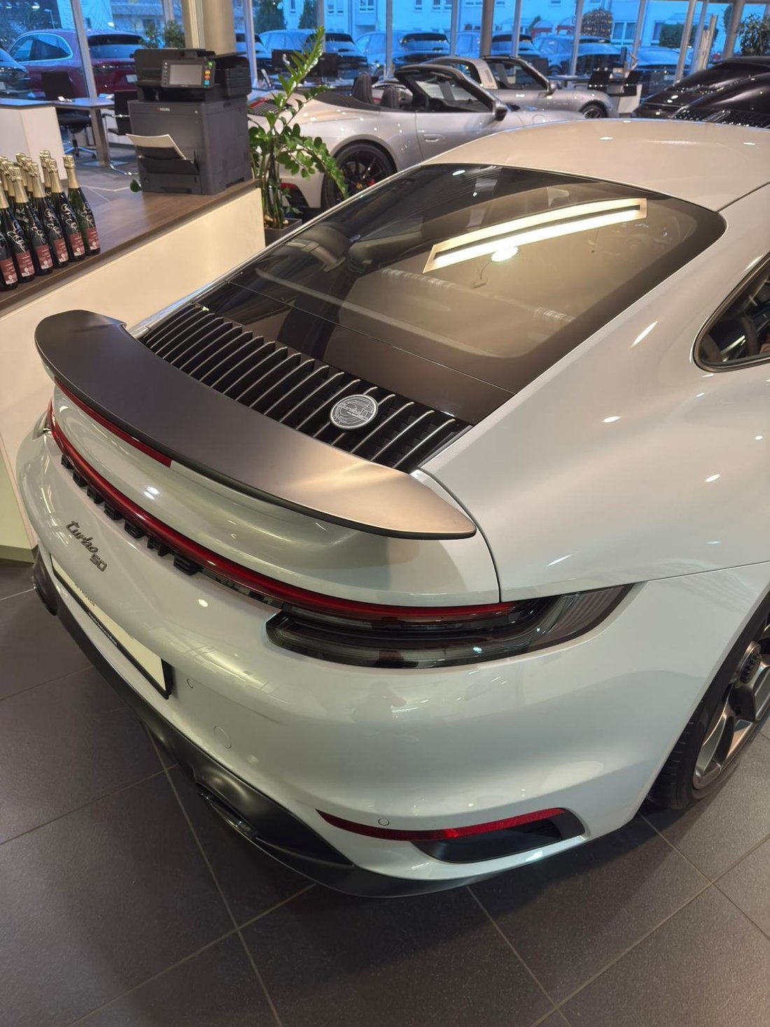 Coupe in Frankfurt am Main, Hessen, Germany 5 - 16976884