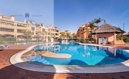 Apartment in Estepona, Andalusia, Spain 1
