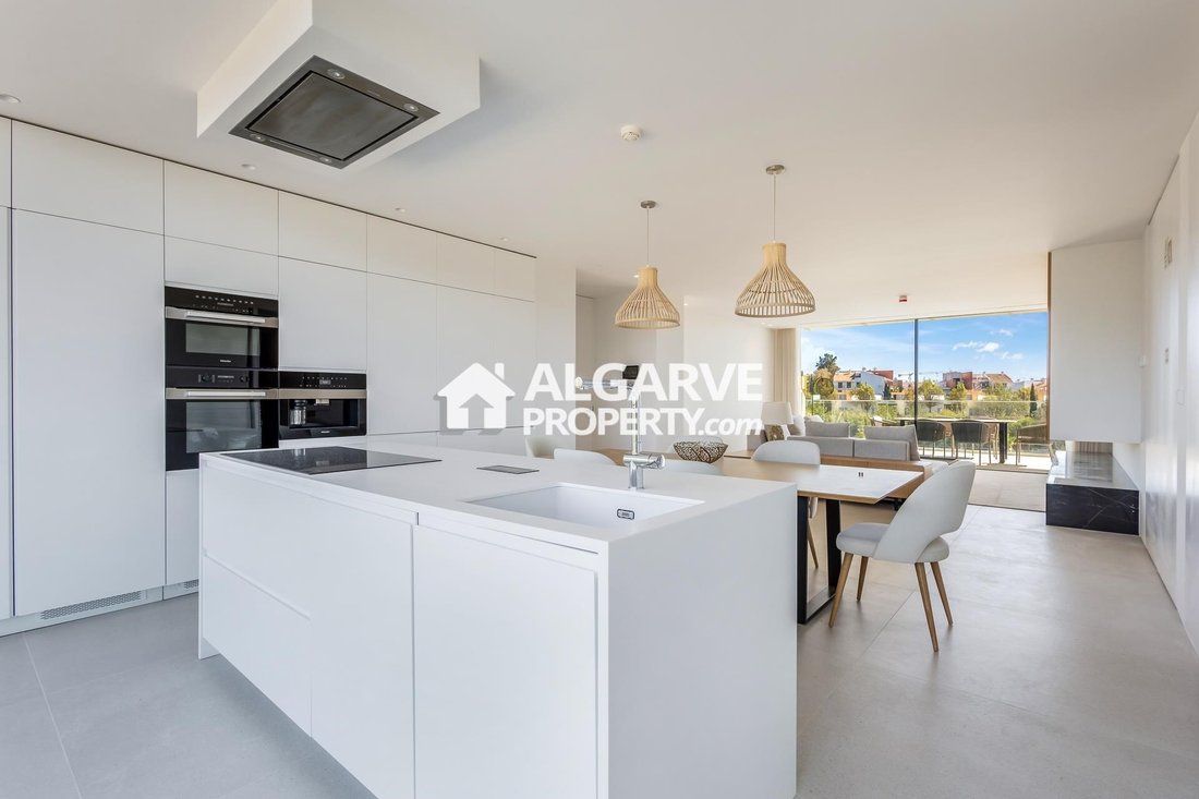 Apartment in Vilamoura, Quarteira, Algarve 2 - 12353667