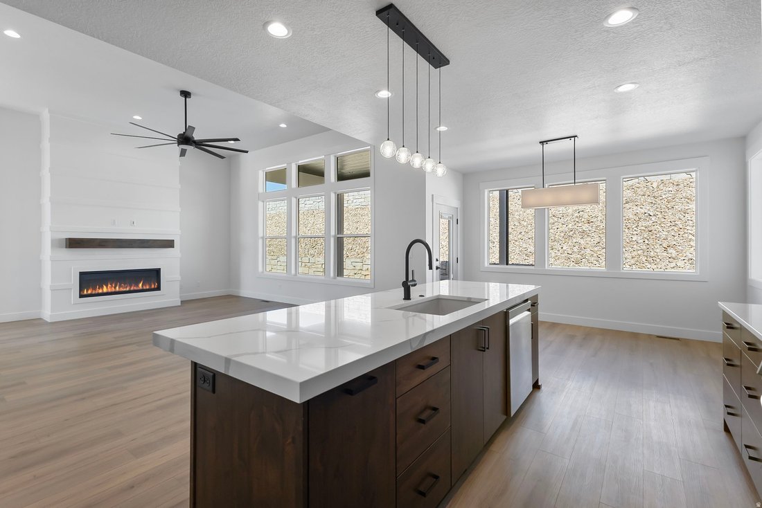House in Ogden, Utah, United States 4 - 16976982