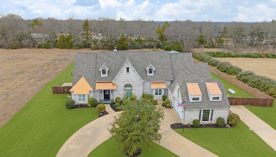 House in Paris, Texas, United States 2 - 16976949