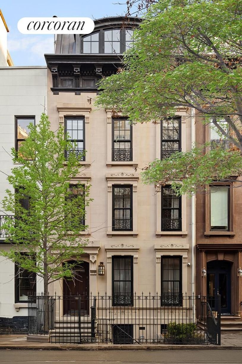 New York, New York, United States 1 - 16976948