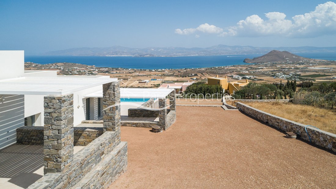 Villa in Paros, Aegean, Greece 2 - 16976922