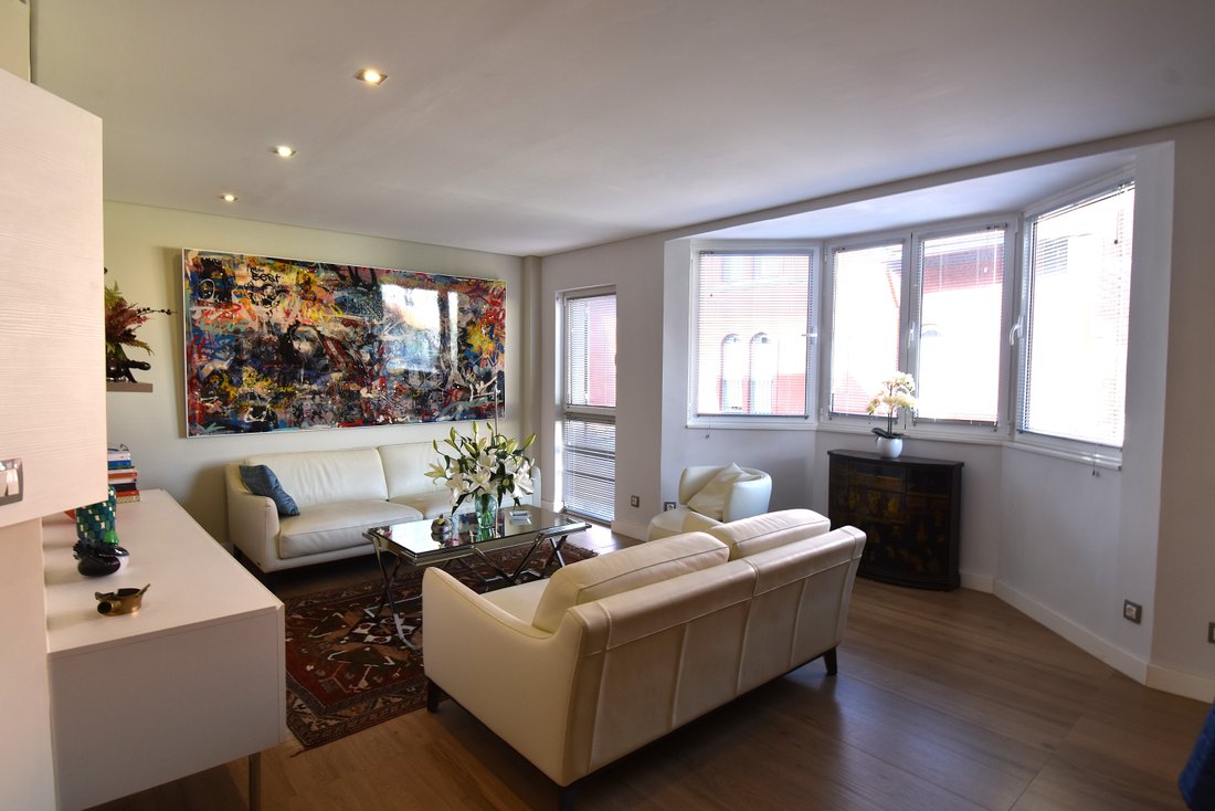 Apartment in Cascais e Estoril, Lisbon, Portugal 2 - 16977844